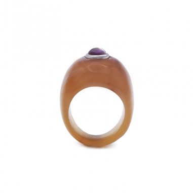 Bague en corne claire - pierre 6 mm...