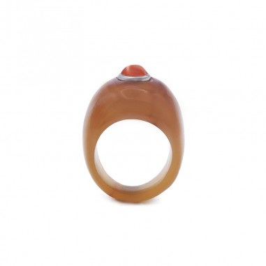 Bague en corne claire - pierre 6 mm...