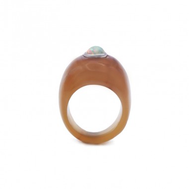 Bague en corne claire - pierre 6 mm...