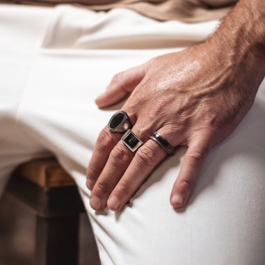 Pack of 12 silver rings