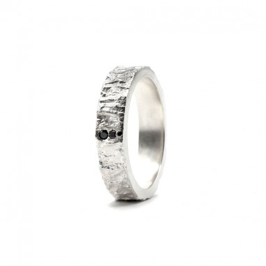 Men's wedding ring with black diamond...
