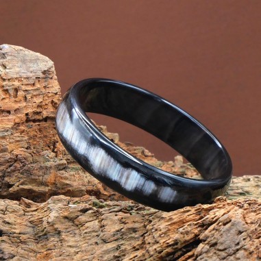 Photo mood fond bois du jonc en corne foncée 15 mm.