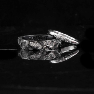 Photo des deux alliances avec diamant modèle A76.