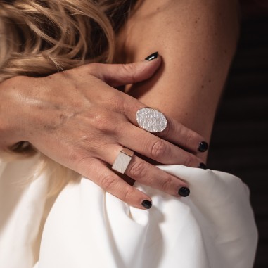 Men's signet ring Hyper-IO-L