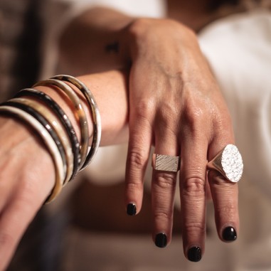 Men's signet ring Hyper-IO-L