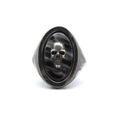 Chevalière tête de mort en...