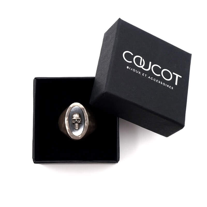 Skull thin signet ring - S