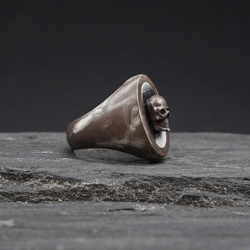 Skull thin signet ring - S