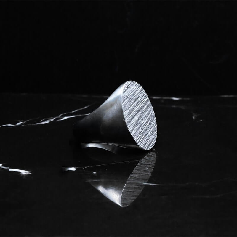 Tungst-N-S signet ring