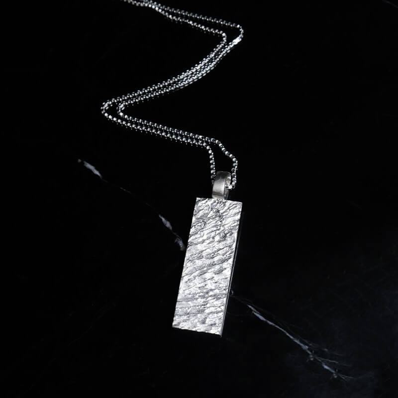 Hyper-IO-S silver necklace
